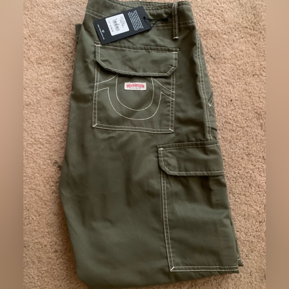 Brand new true religion Pants. They didn’t fit me size and there a size 32